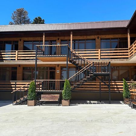 Лилия Hotel Gudauta Bagian luar foto
