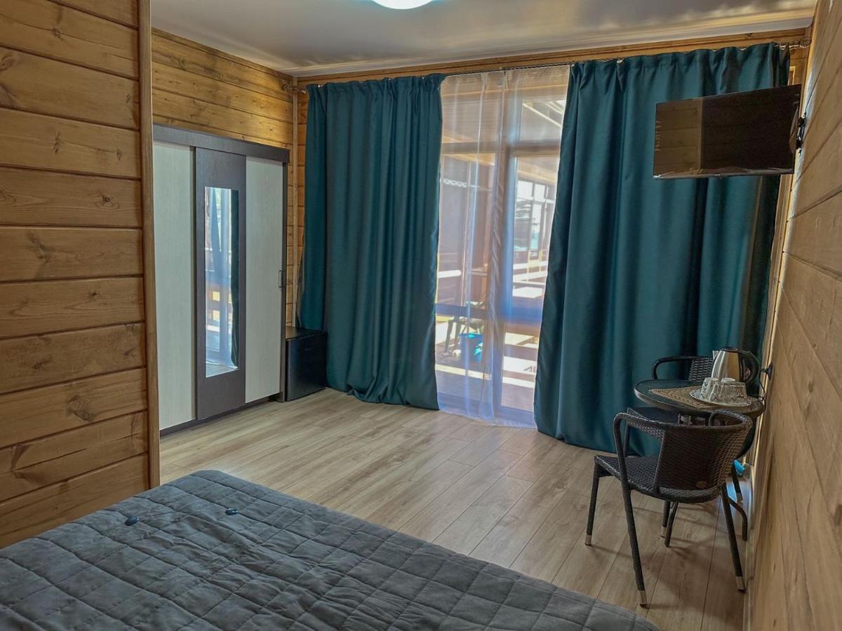 Лилия Hotel Gudauta Bagian luar foto