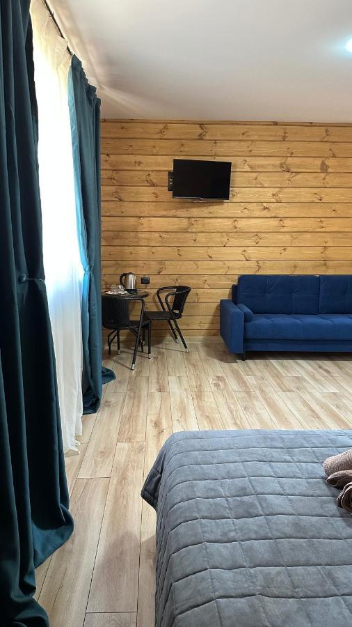 Лилия Hotel Gudauta Bagian luar foto